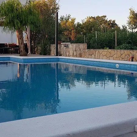 Rogoznica 15764a * Rogoznica (Sibenik-Knin)